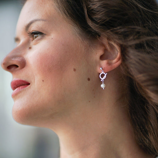 Earrings Air, asymmetrical - La Moda Me