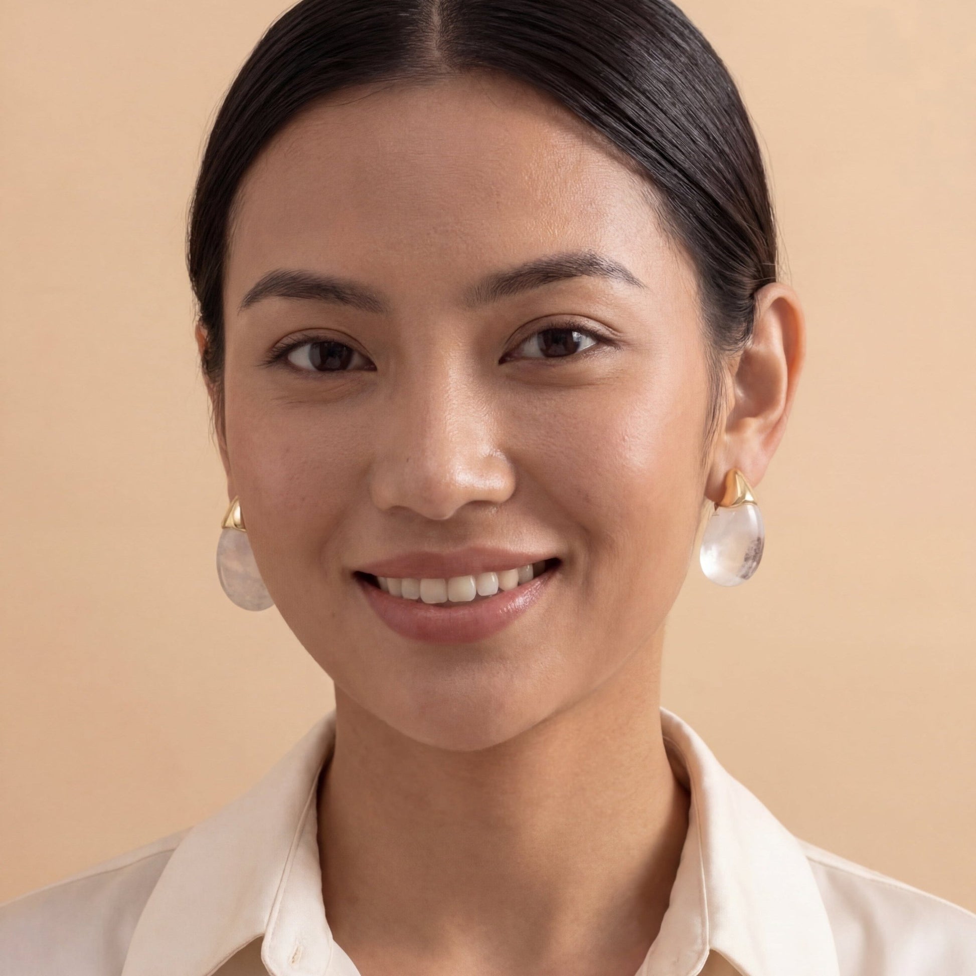 Rais Pearl Drop Earrings - La Moda Me