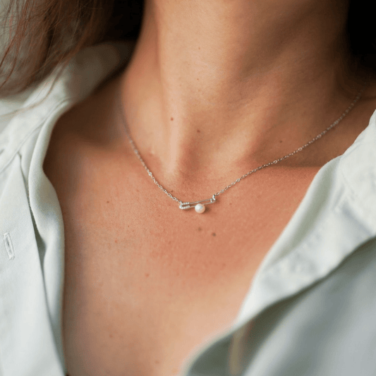 Necklace Pin - La Moda Me