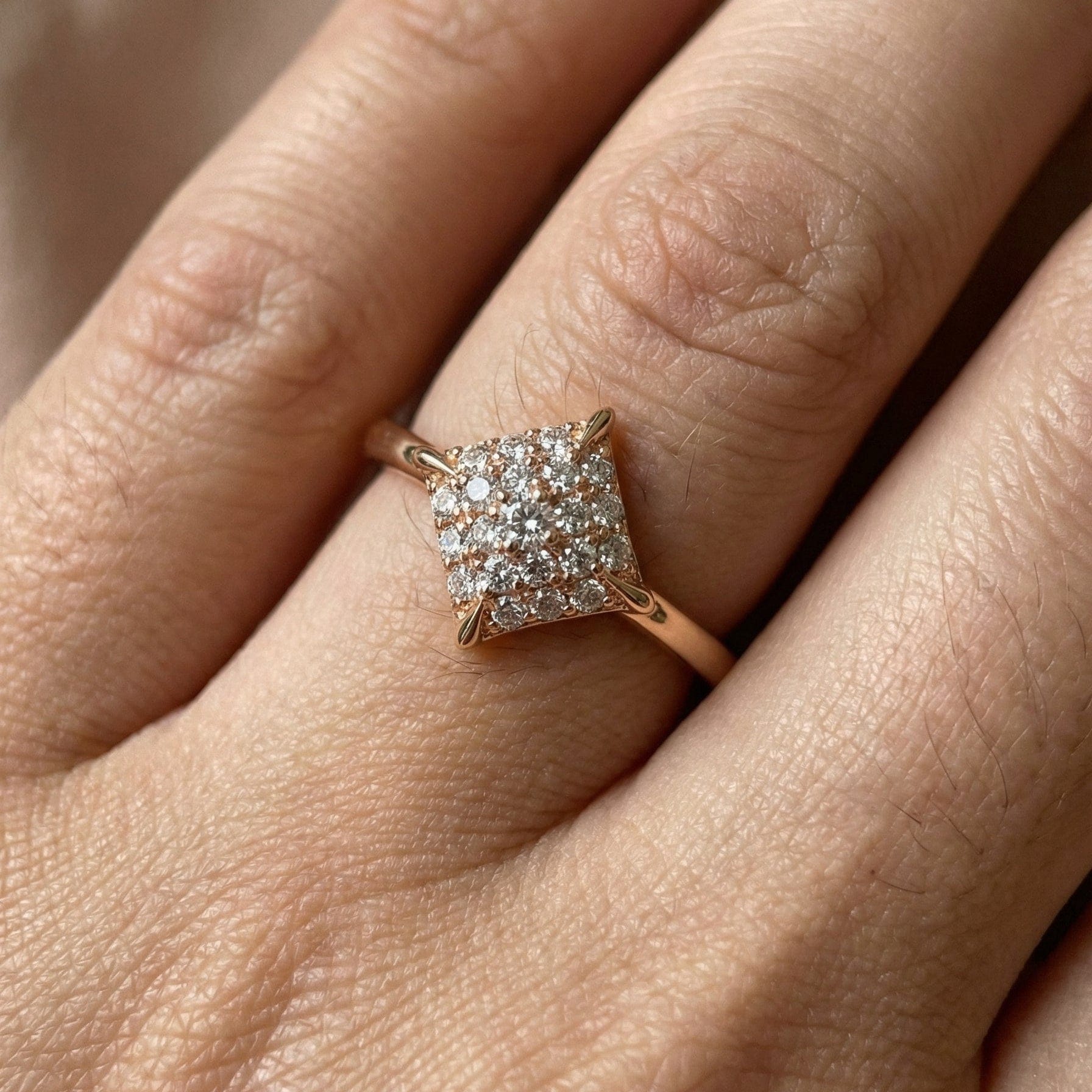 Ring Lumina - Rose Gold Plated Cushion Pavé Ring - La Moda Me