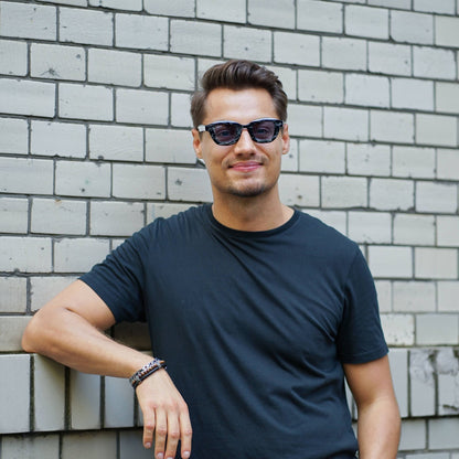 Larna Bo - La Moda Me