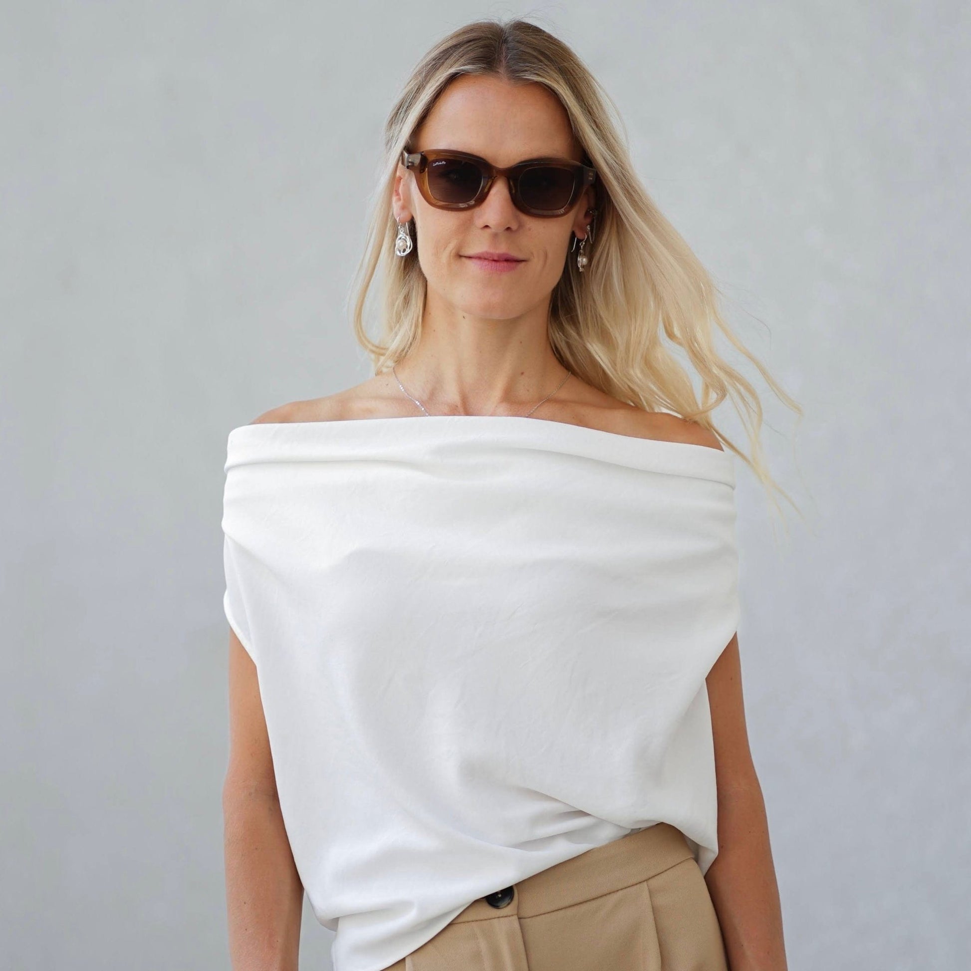 Larna Bo - La Moda Me